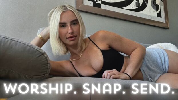 Full leaked Amberbunnyyz private onlyfans photo