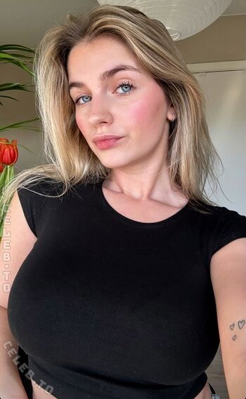 Full leaked Amberxvd private onlyfans photo