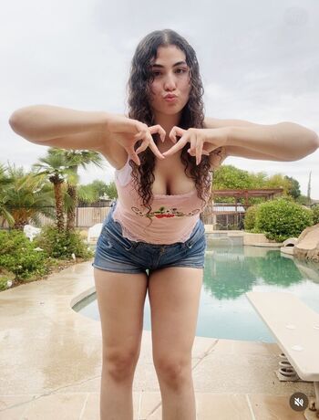 Full leaked Ameerah navalua private onlyfans photo