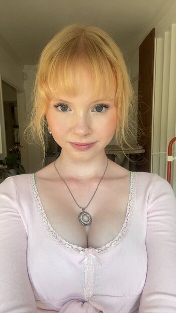 Full leaked Ameliamayl private onlyfans photo