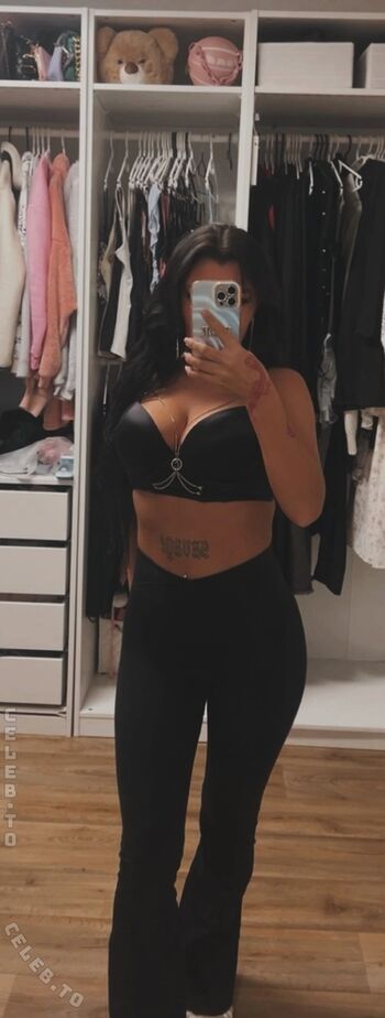 Full leaked Amelie sorg private onlyfans photo