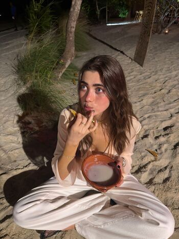 Full leaked Amelie zilber private onlyfans photo