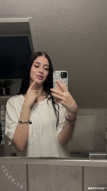 Full leaked Ameliex private onlyfans photo