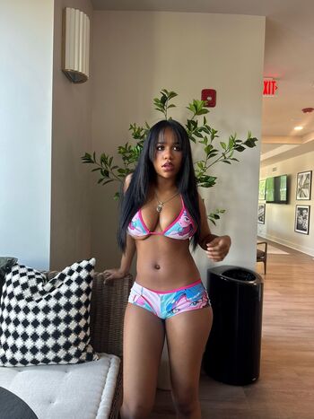 Full leaked Ammiroseeee private onlyfans photo