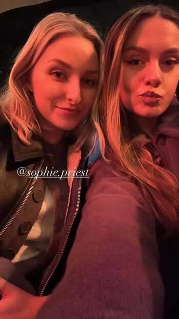 Full leaked Amy quesada getgood page private onlyfans photo