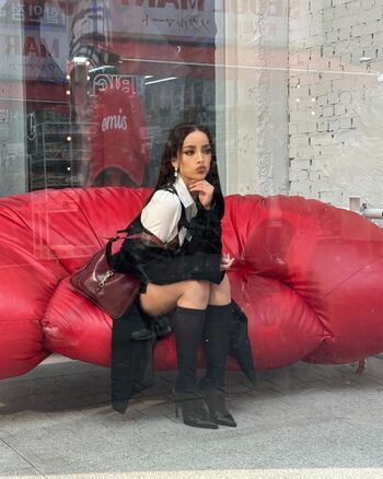 Full leaked Amy viranya berry page private onlyfans photo