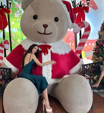 Full leaked Amy viranya berry page private onlyfans photo