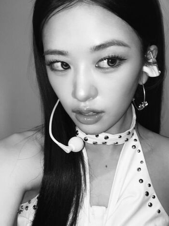 Full leaked An yujin page private onlyfans photo