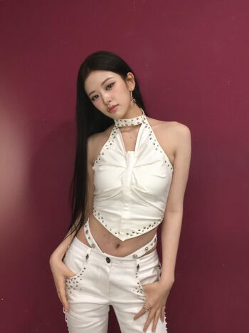 Full leaked An yujin page private onlyfans photo