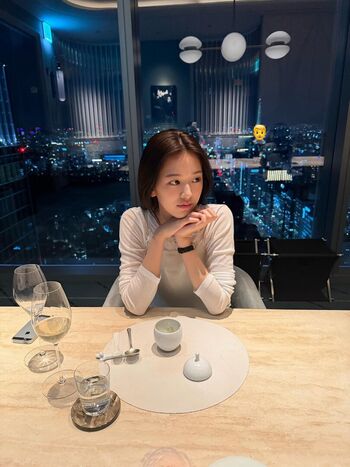 Full leaked An yujin private onlyfans photo