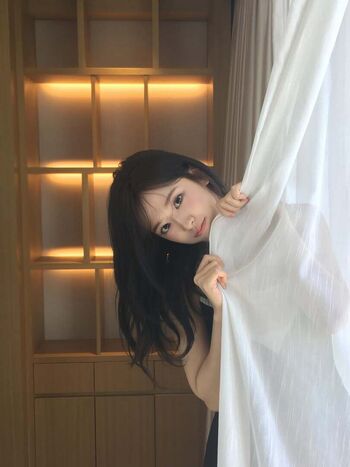 Full leaked An yujin private onlyfans photo