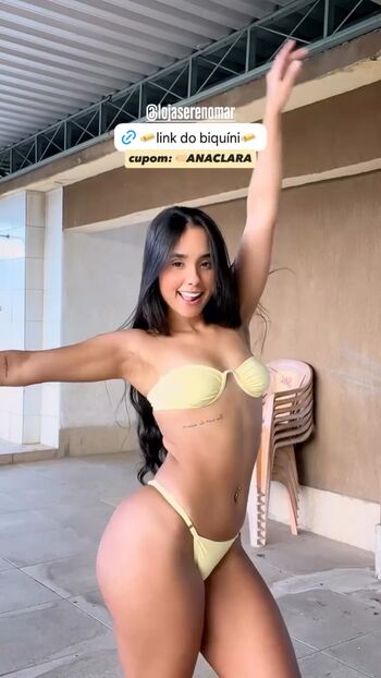 Ana Clara Souza