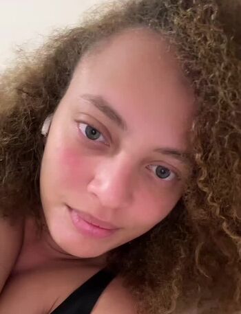 Full leaked Anais delwaulle private onlyfans photo