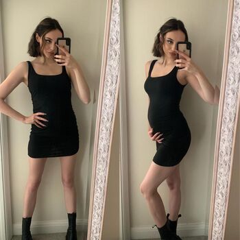 Full leaked Analgothslut private onlyfans photo