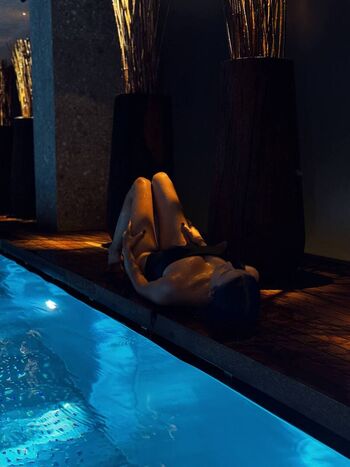 Full leaked Anannke page private onlyfans photo