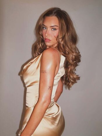 Full leaked Anastasia karanikolaou private onlyfans photo