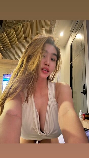 Full leaked Anastasya khosasih page private onlyfans photo