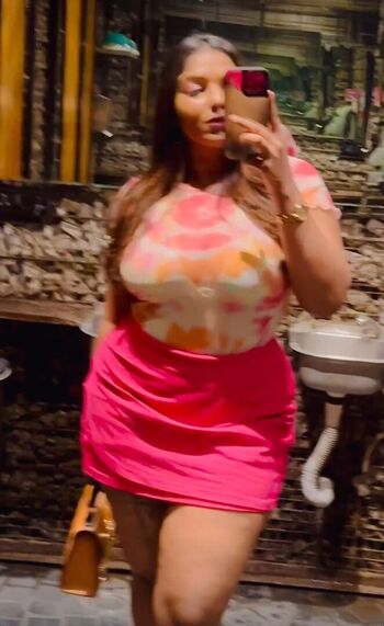 Full leaked Anavrin safa private onlyfans photo