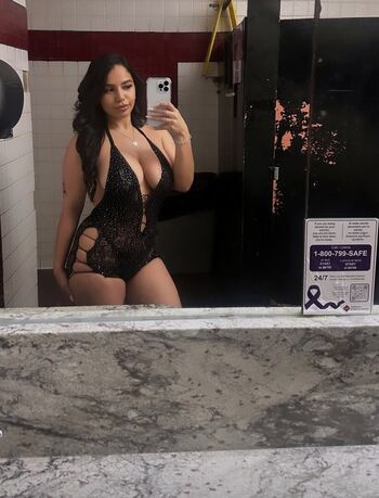 Full leaked Andrea private onlyfans photo