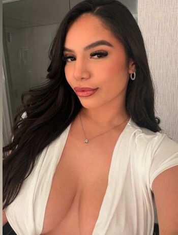 Full leaked Andrea private onlyfans photo