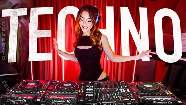 Full leaked Andrea botez private onlyfans photo