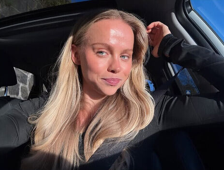 Full leaked Andrea rooth page private onlyfans photo