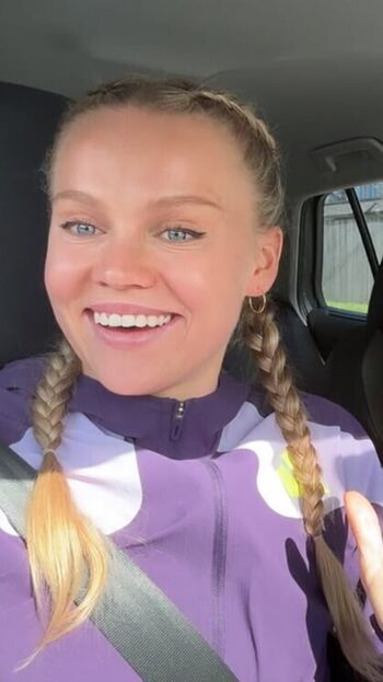 Full leaked Andrea rooth private onlyfans photo