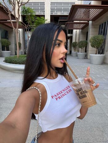 Full leaked Aneeqa farid page private onlyfans photo