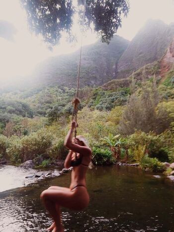 Full leaked Anelaraiin page private onlyfans photo