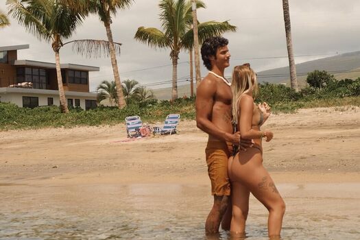 Full leaked Anelaraiin private onlyfans photo