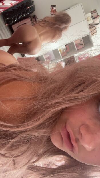 Full leaked Anglcqkes private onlyfans photo