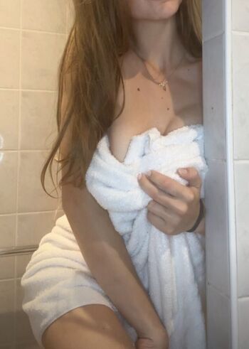 Full leaked Anglcqkes private onlyfans photo