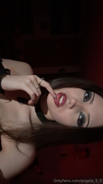 angela_5