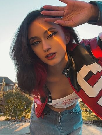 Full leaked Angeleyesali private onlyfans photo