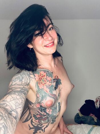 Full leaked Angelina cage private onlyfans photo