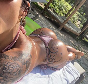 Full leaked Angelitahera private onlyfans photo