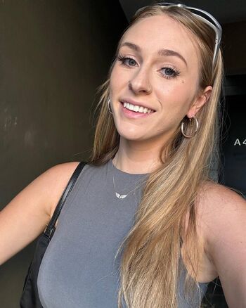 Full leaked Angelyoung private onlyfans photo