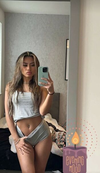 Full leaked Angelysiaa private onlyfans photo