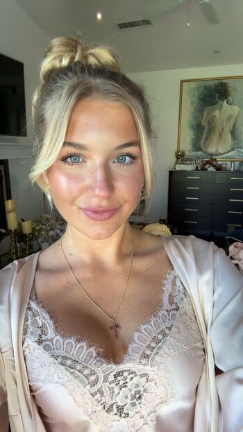 Full leaked Aniela leon page private onlyfans photo