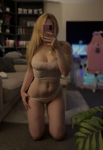 Full leaked Animedayss private onlyfans photo