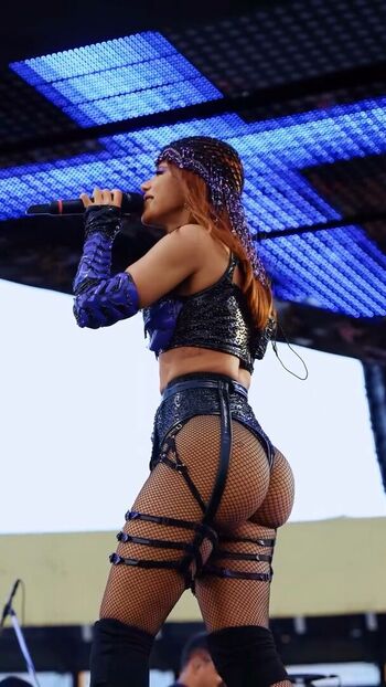 Full leaked Anitta  page private onlyfans photo