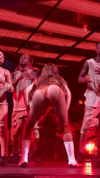 Full leaked Anitta  page private onlyfans photo