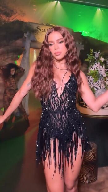 Full leaked Anitta private onlyfans photo