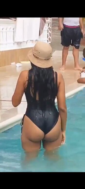 Full leaked Anleny frias page private onlyfans photo