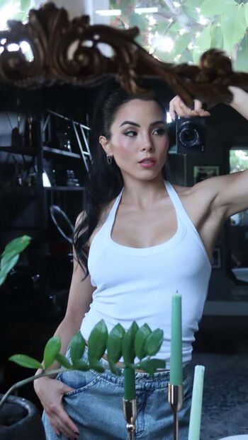 Anna Akana
