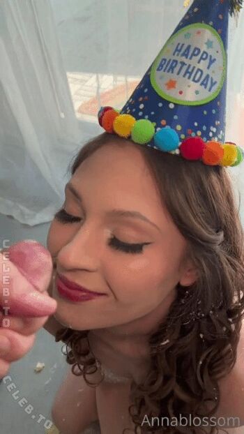 Full leaked Anna blossom private onlyfans photo