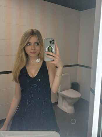 Full leaked Anna cramling private onlyfans photo