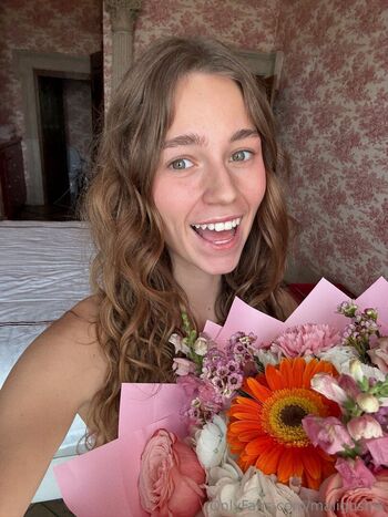 Full leaked Anna malygon maligoshik maligoshik a  page private onlyfans photo