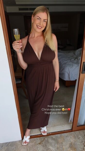Full leaked Annaliese gann private onlyfans photo