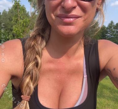 Full leaked Annaluna private onlyfans photo